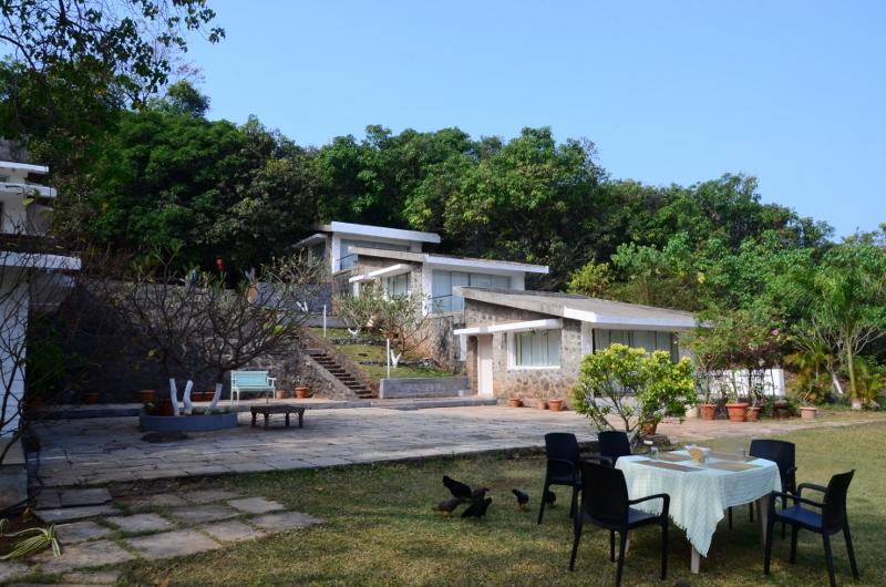 V Resorts Mahua Bagh Murud Nandgaon  ภายนอก รูปภาพ