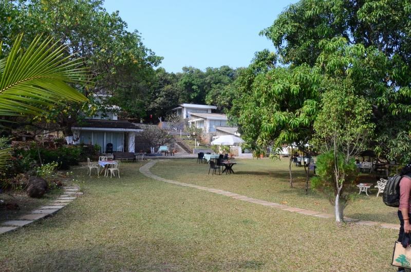 V Resorts Mahua Bagh Murud Nandgaon  ภายนอก รูปภาพ