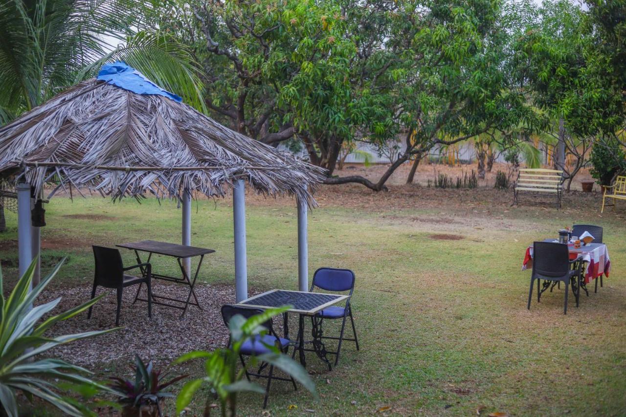 V Resorts Mahua Bagh Murud Nandgaon  ภายนอก รูปภาพ