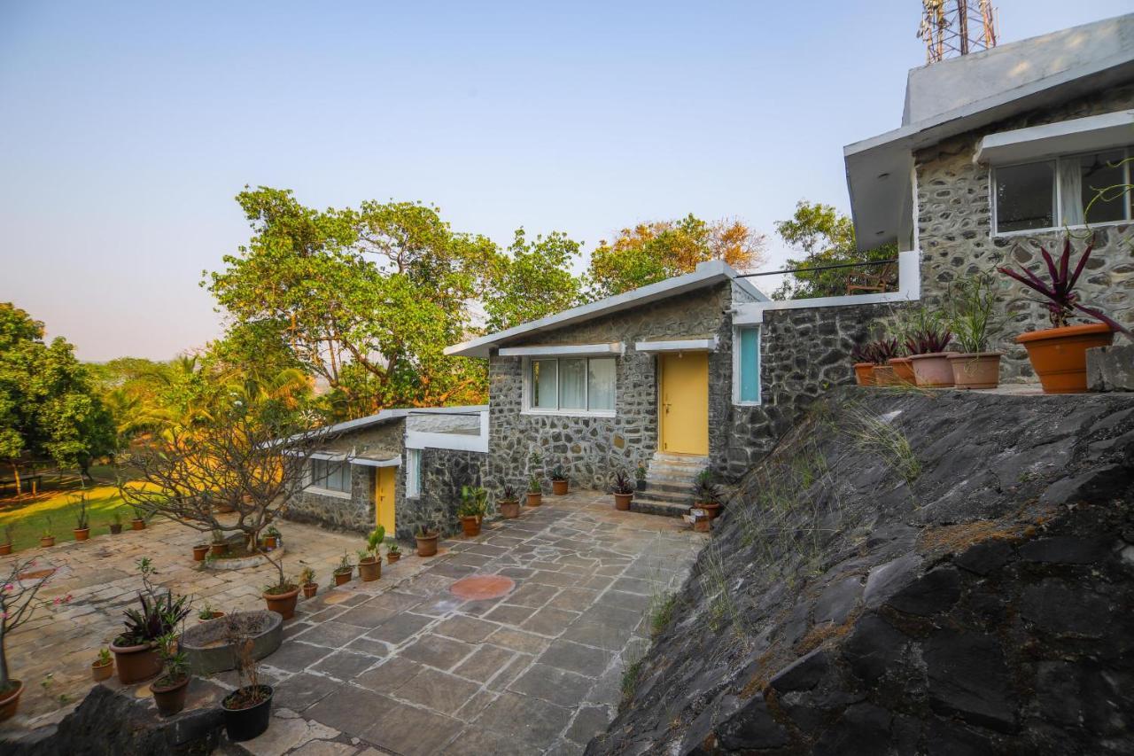 V Resorts Mahua Bagh Murud Nandgaon  ภายนอก รูปภาพ