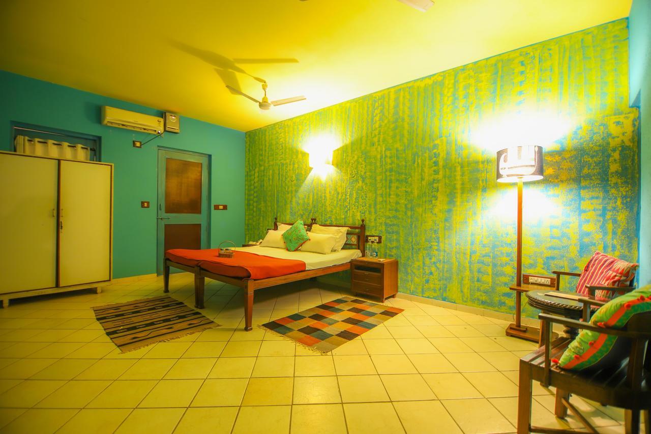 V Resorts Mahua Bagh Murud Nandgaon  ภายนอก รูปภาพ