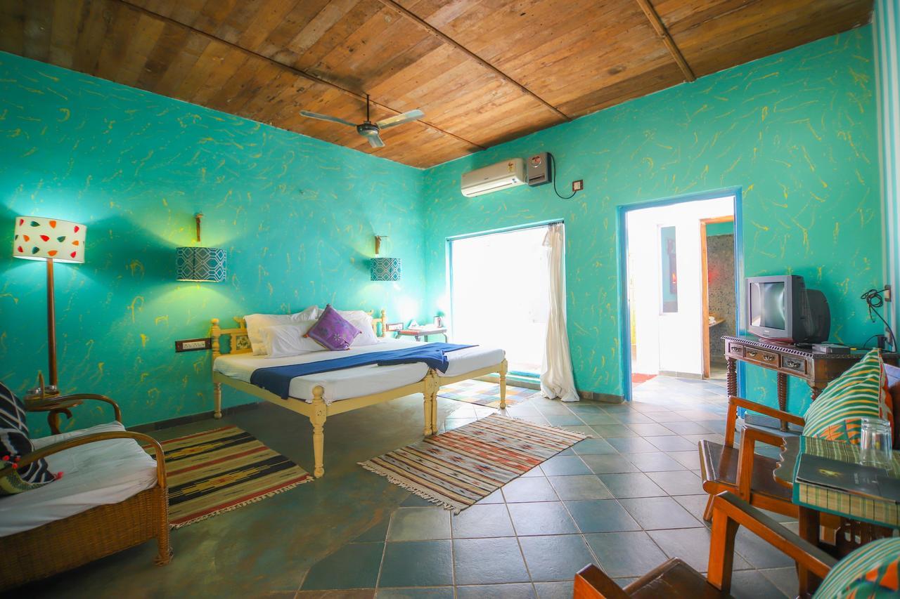 V Resorts Mahua Bagh Murud Nandgaon  ภายนอก รูปภาพ